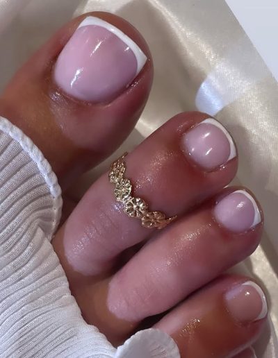 Pédicure nude